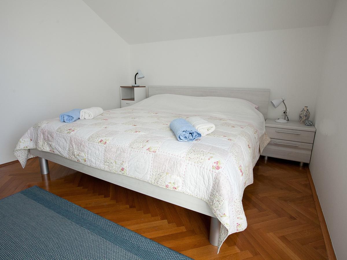 Apartment Magnolia Petrcane Eksteriør billede